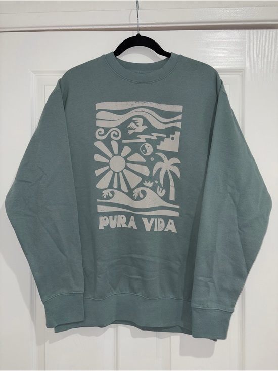 Pura Vida Sweaters - PURA VIDA Iconic Crewneck Sweatshirt (L)